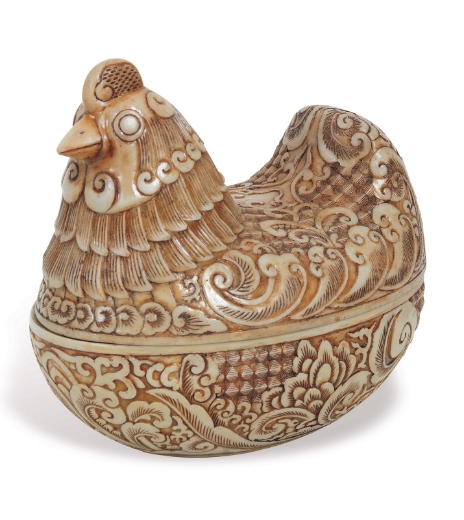 Picture of Imperial Ivory Hen Box