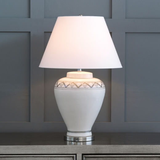 Picture of Carlyle Cream Lamp 30"H
